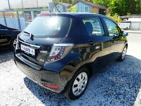 Toyota Yaris 1.5iHSD 55kW Hybrid,Servis,A/T - 4