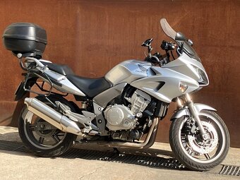 Honda CBF 1000 - 4