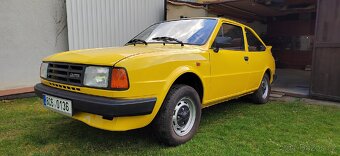 Škoda Rapid 136 originální výklopná zadní okénka - 4