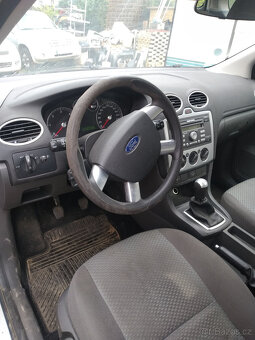 Ford Focus combi 1,6 TDCi Prodám - 4