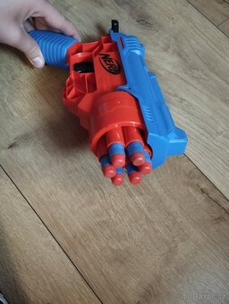Prodám pistoli Nerf - 4