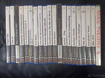 Sony Playstation 2 + 20 her, ovladač, kabely - 4