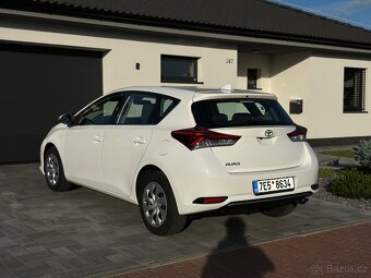 Toyota Auris - 4
