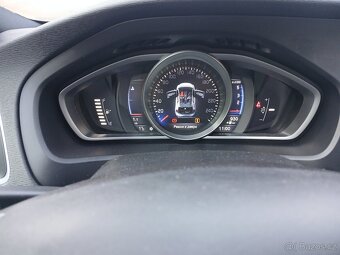 Volvo V 40 design - 4