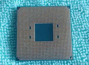 Prodám AMD Ryzen 9 5900X - 4