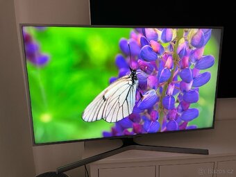 139cm 4K Samsung TV - 4