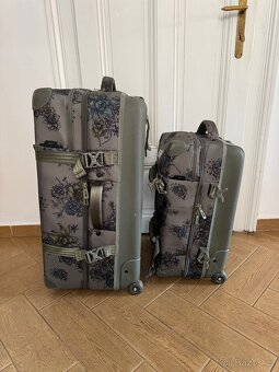 Sada dvou cestovních kufrů Burton 86 + 45 l - 4