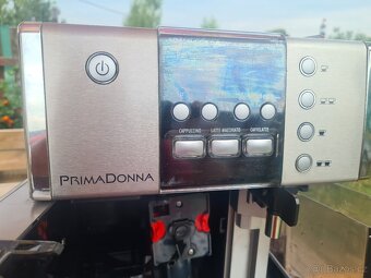 Delonghi PrimaDonna - 4