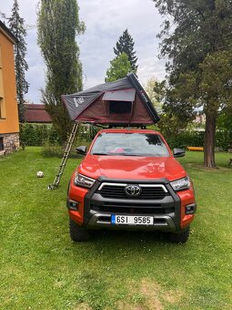 Toyota Hilux Invicible 2,8 - 4