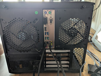 NAS homelab zostava - 4