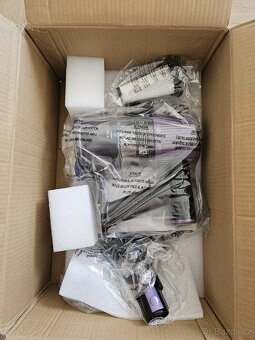 Bezdrátový ruční tyčový vysavač - 4