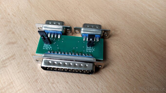 Adaptér pro 4 hráče (4 player adapter) pro Amiga - 4