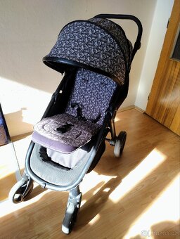 Prodám kočár Petite mars (limitovaná edice) - 4