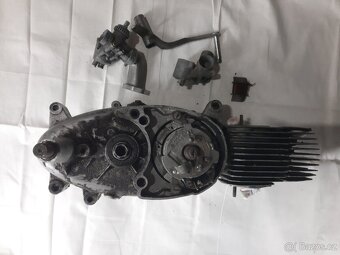 Motor jawa pionýr - 4