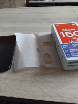 PRODÁM  TELEFON - 4