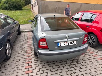 Škoda Octavia 1.6 MPI 2001 - 4