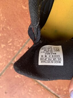 Sportovni boty Adidas vel. 31, UK 12 1/2 - 4