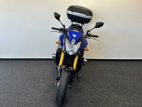 Yamaha FZ8 - 4