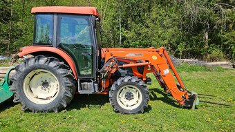 Traktor KIOTI DK551C - 4