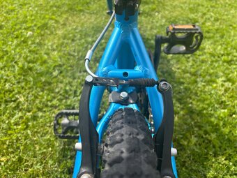 Kolo Ridgback MX 16 - 4