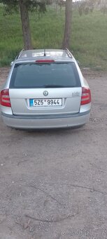 Škoda octavia kombi 1.6 fsi 2005 - 4