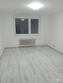Pronájem bytu 2+1 s lodžií, na ulici Školní , Hustopeče CP 6 - 4