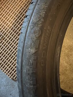 pneu Altenzo 315/35/20 - 4