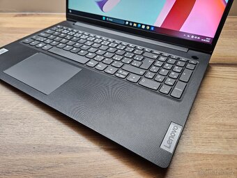 15,6" FHD_LENOVO V15 G3_i3-1215U_8GB_256GB SSD_WIN 11 - 4