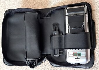 Holící strojek Braun Ultraspeed 6522 - 4