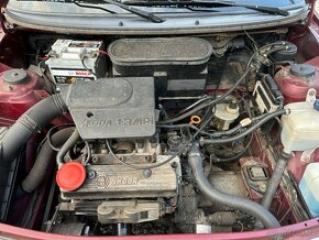 Škoda Felicia 1,3 MPi 50 kw. R.v.1998 - náhradní díly - 4