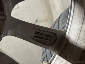 Tesla orig 19”komplet +TPMS snimace - 4