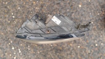 Přední světla VW Passat B7 halogen - 4