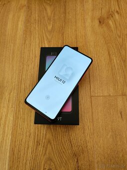 Prodám telefon Xiaomi Mi 9t - 4