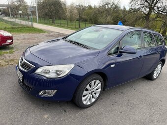 Opel Astra karavan 1.4 turbo RV: 2011 - 4