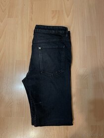 Černé chlapecké džíny (velikost 164) - 4