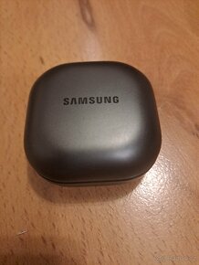 Sluchátka Samsung buds2 - 4