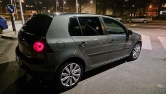 Golf 5 - 4