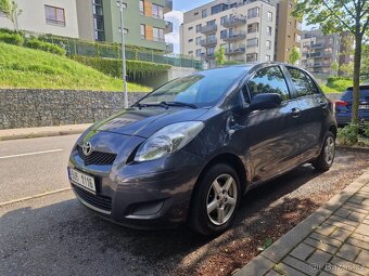 Prodám Toyotu Yaris - 4