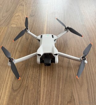 DJI mini 3 Fly More Combo (DJI RC) - 4