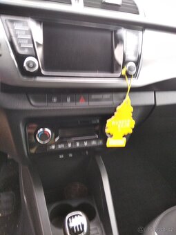 nd z škoda fabia 3 999tsi červená bílá modrá zelená stříbrná - 4