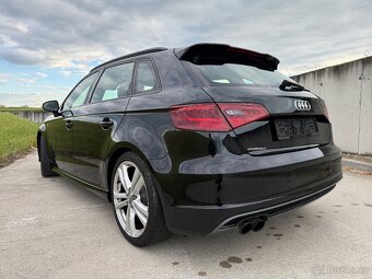 Audi A3 Sportback 1.8 TSI DSG Quattro - 4