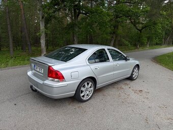 Volvo S60 2.4i 125kW - 4