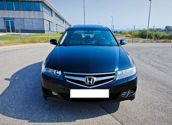 Honda Accord 2.4 benzín 140kw manual - 4