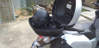 Aprilia Scarabeo500 - 4