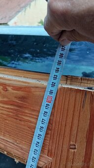 Prodám dřevěné dveře masiv 80cm levé - 4