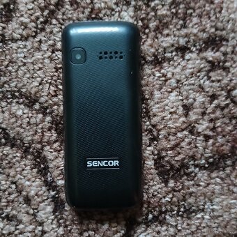 Prodám mobilní telefon sencor element - 4