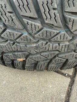 Alu kola Kia Dezent 5x114,3 - 4