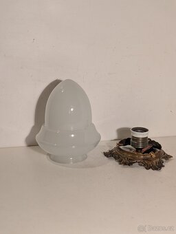 secesní mosazný lustr, původní mléčné stínidlo - 4