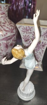 Soška Rosenthal. - 4