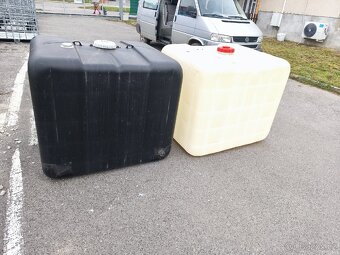 Nádrže na vodu 1000 litrů ,Praha 5 - 4